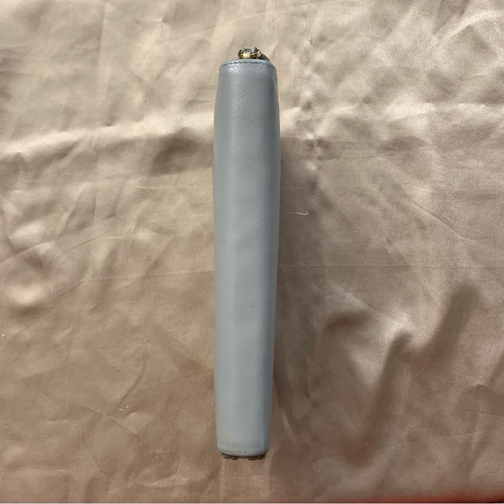 Prada Grey zippy long wallet - Picture 5 of 11